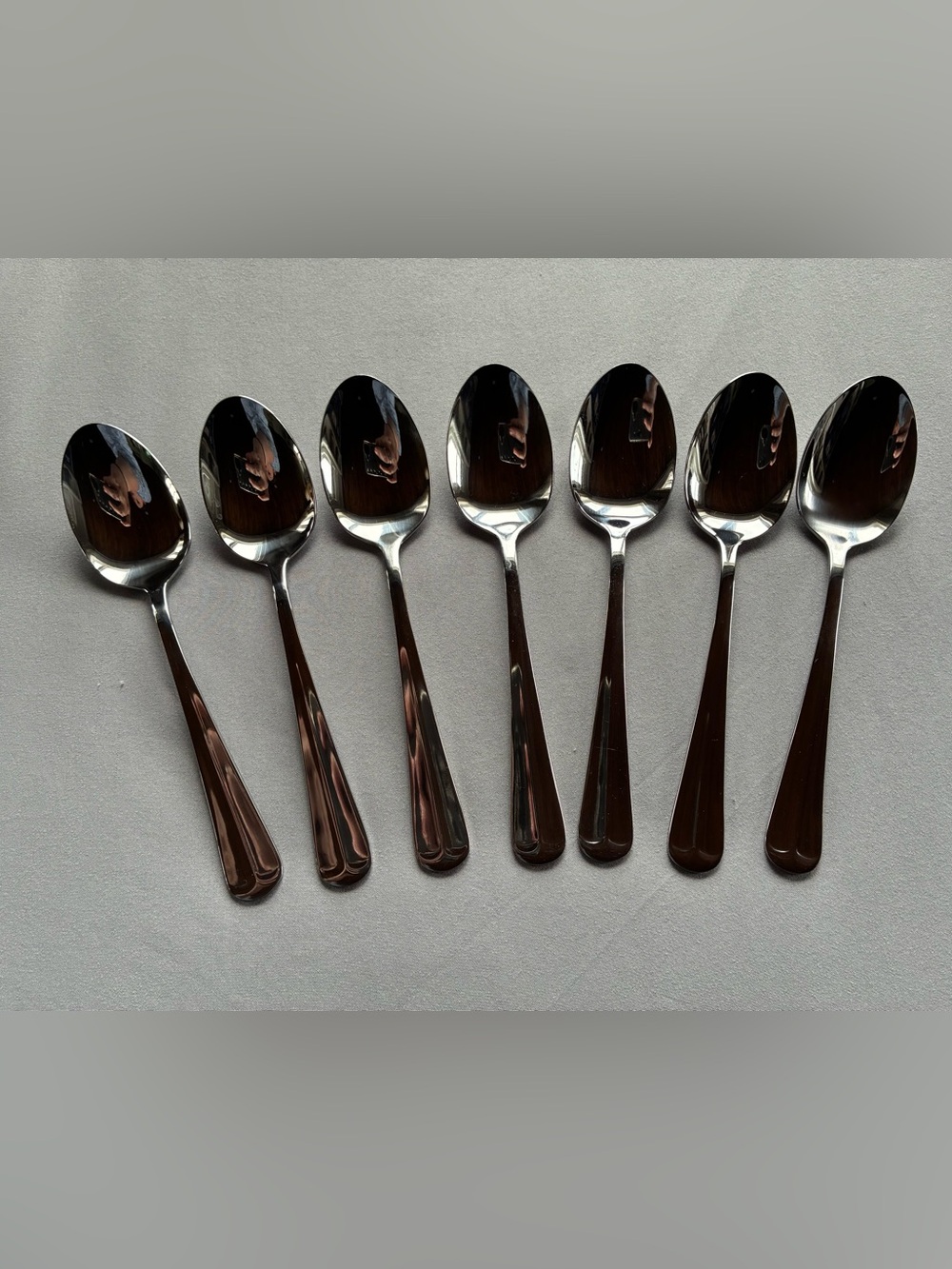 Reed & Barton Crest Tablespoons Set of 7 Stainless Flatware Soup Spoons